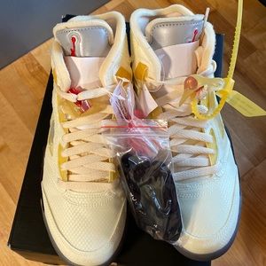 SOLD❗️Air Jordan 5 Retro